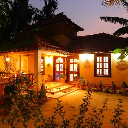 Отель Gram Bangla Retreat Калькутта Экстерьер фото