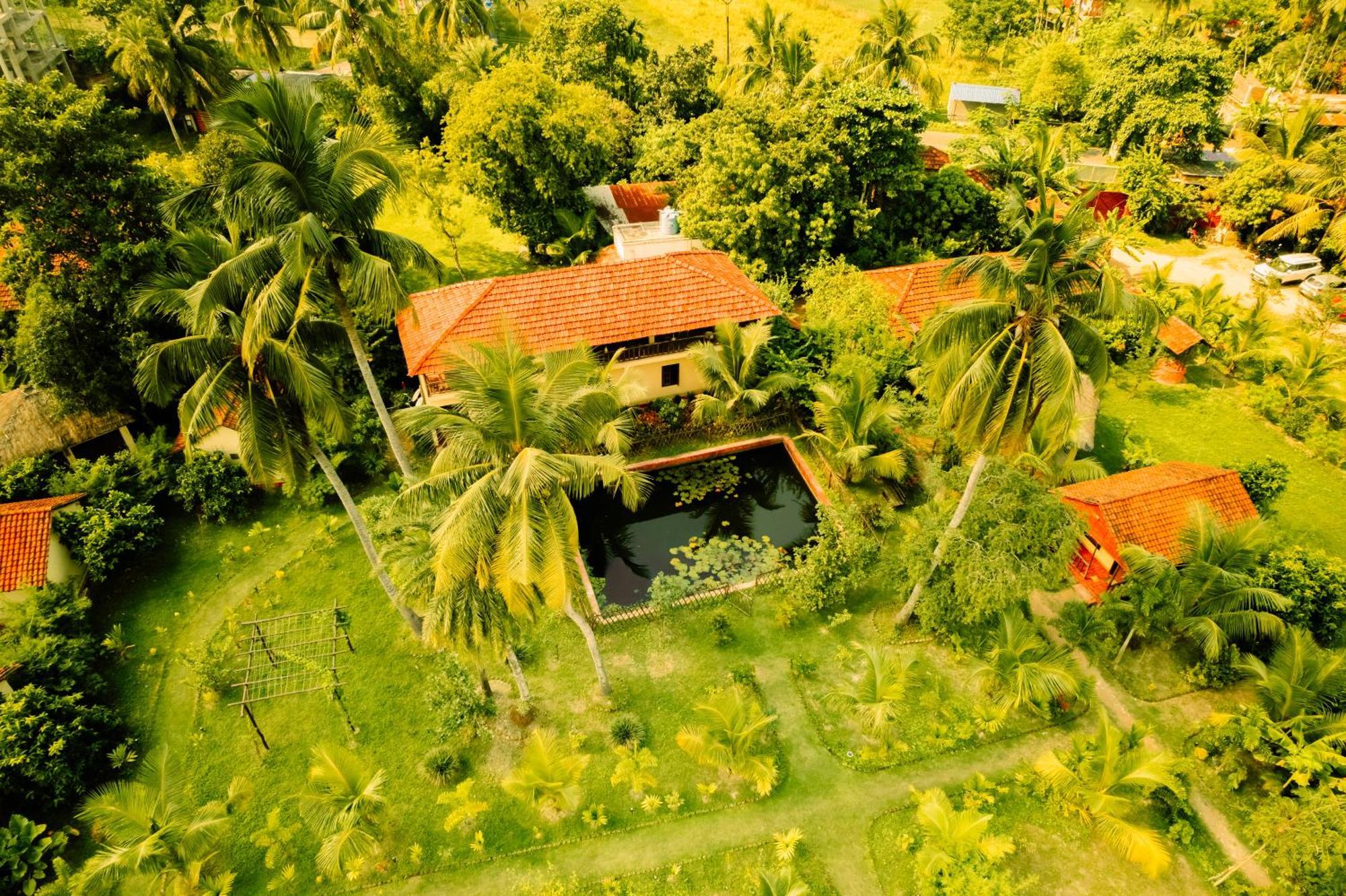 Отель Gram Bangla Retreat Калькутта Экстерьер фото